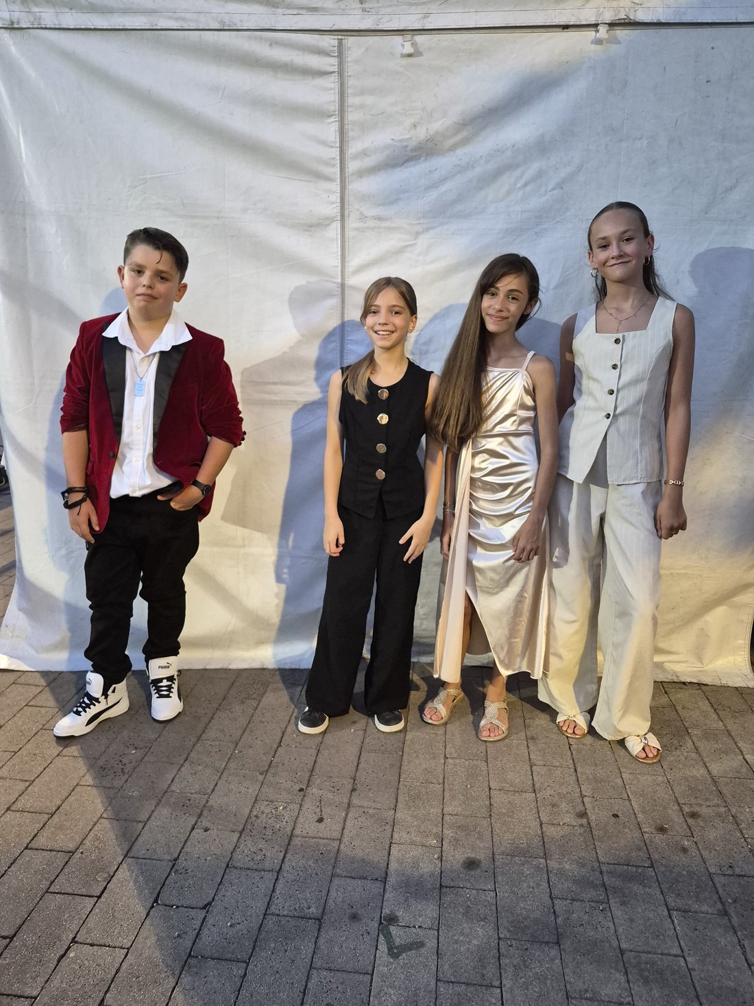Les quatre finalistes de la catégorie Enfant